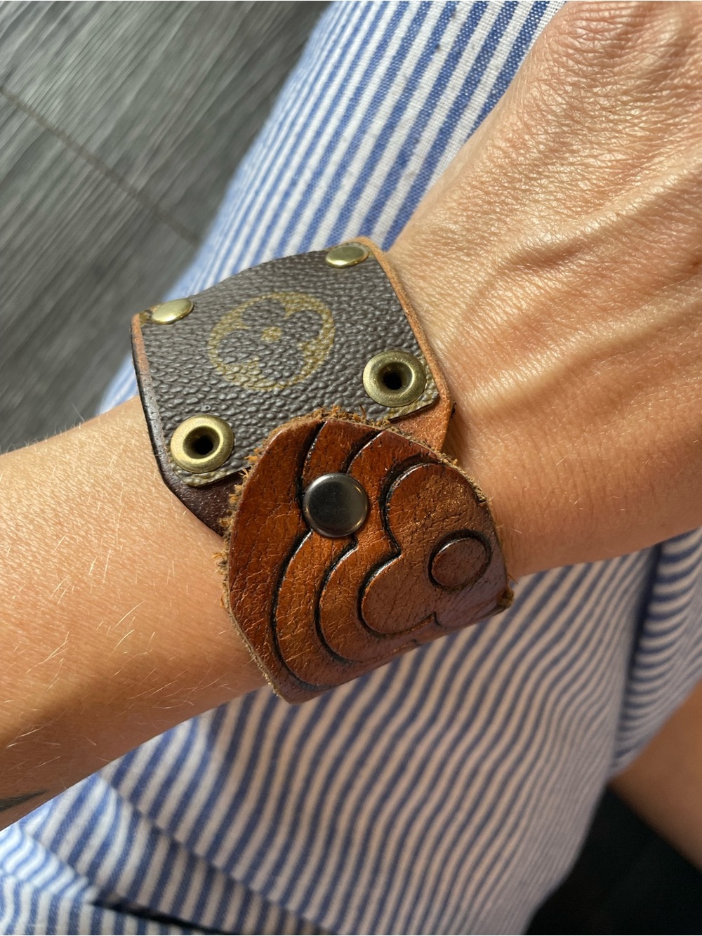 Textured Brown Leather Snap Cuff Bracelet with Rivet Detail